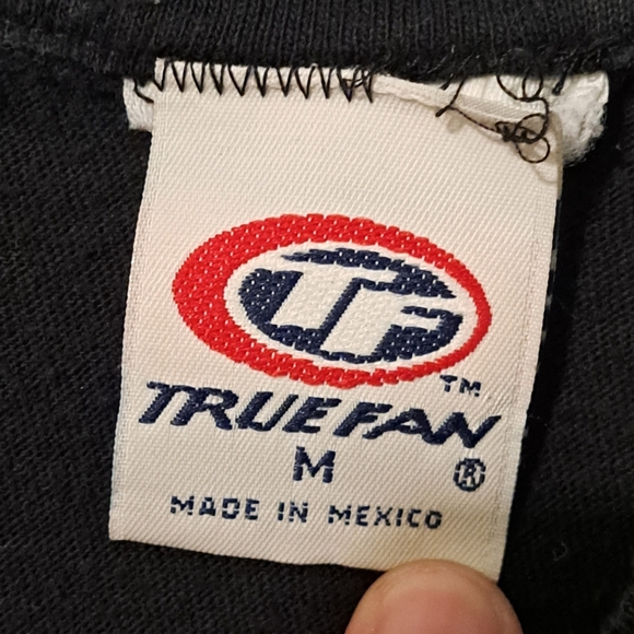 St. Louis Cardinals 2001 tshirt - Picture 4 of 4